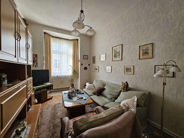 Wohnung zum Kaufen in Düsseldorf 265.000,00 EUR 58.36 m²