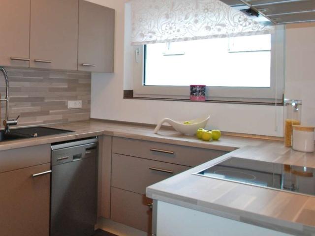 Wohnung zum Kaufen in Düsseldorf 269.000,00 EUR 77.5 m²