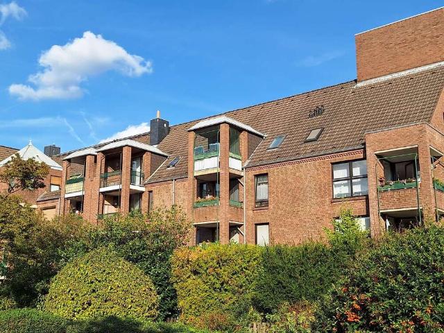 Wohnung zum Kaufen in Düsseldorf 270.000,00 EUR 83 m²