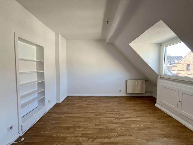 Wohnung zum Kaufen in Düsseldorf 275.000,00 EUR 49.58 m²
