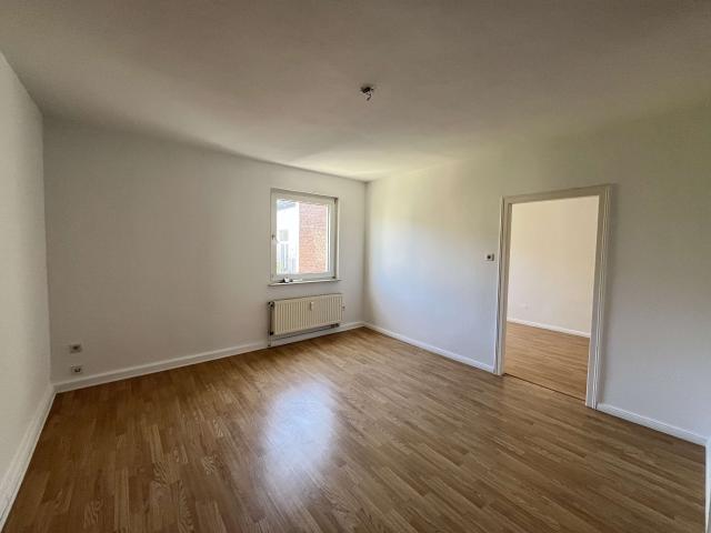 Wohnung zum Kaufen in Düsseldorf 275.000,00 EUR 49.58 m²