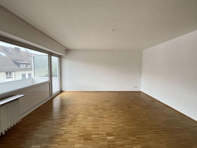 Wohnung zum Kaufen in Düsseldorf 279.000,00 EUR 69.99 m²