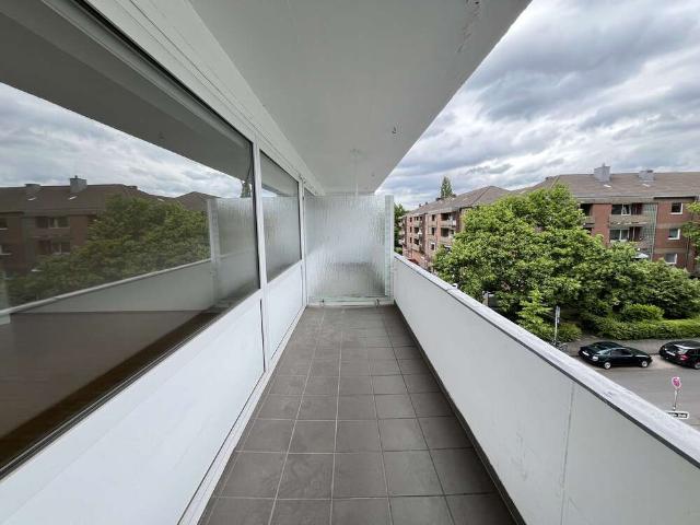 Wohnung zum Kaufen in Düsseldorf 279.000,00 EUR 69.99 m²