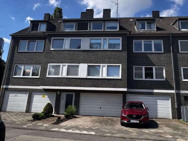 Wohnung zum Kaufen in Düsseldorf 298.000,00 EUR 83 m²