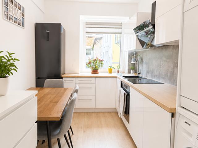 Wohnung zum Kaufen in Düsseldorf 299.000,00 EUR 82.8 m²