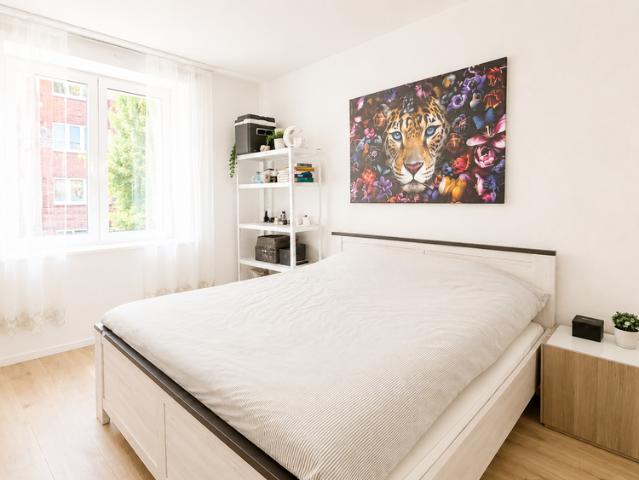 Wohnung zum Kaufen in Düsseldorf 299.000,00 EUR 82.8 m²