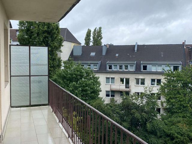Wohnung zum Kaufen in Düsseldorf 315.000,00 EUR 76 m²