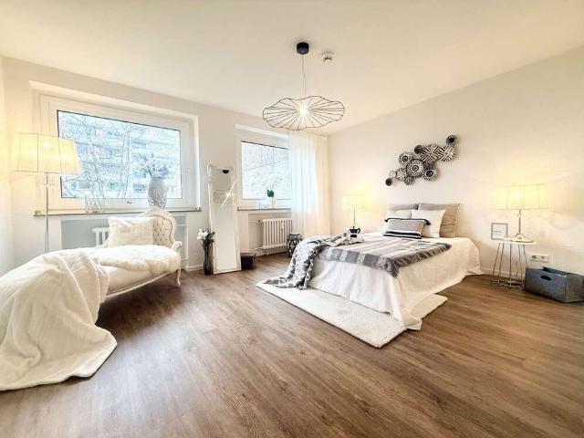 Wohnung zum Kaufen in Düsseldorf 339.000,00 EUR 94 m²