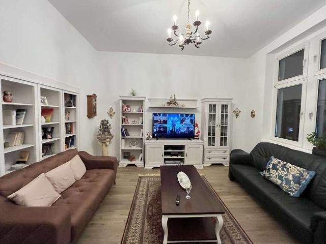 Wohnung zum Kaufen in Düsseldorf 385.000,00 EUR 106.04 m²