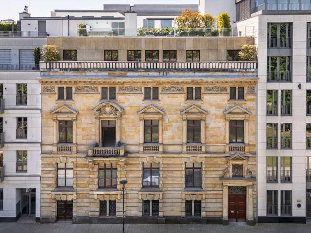 Wohnung zum Kaufen in Düsseldorf 3.950.000,00 EUR 266 m²