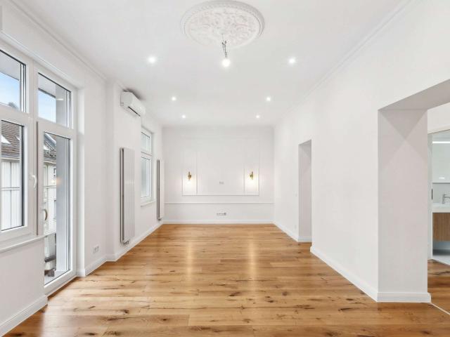 Wohnung zum Kaufen in Düsseldorf Unterbilk 920.000,00 EUR 140 m²