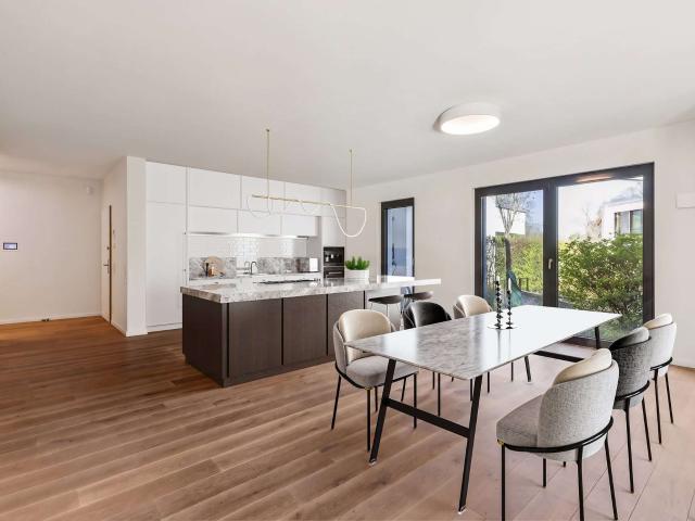 Wohnung zum Kaufen in Düsseldorf Urdenbach 1.495.000,00 EUR 192 m²