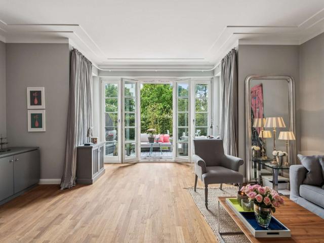 Wohnung zum Kaufen in Düsseldorf Heerdt 1.190.000,00 EUR 169 m²