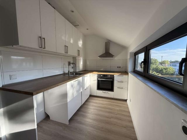 Wohnung zum Kaufen in Düsseldorf Niederkassel 409.000,00 EUR 65 m²
