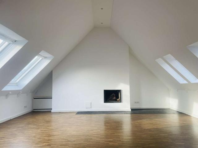 Wohnung zum Kaufen in Düsseldorf Niederkassel 409.000,00 EUR 65 m²