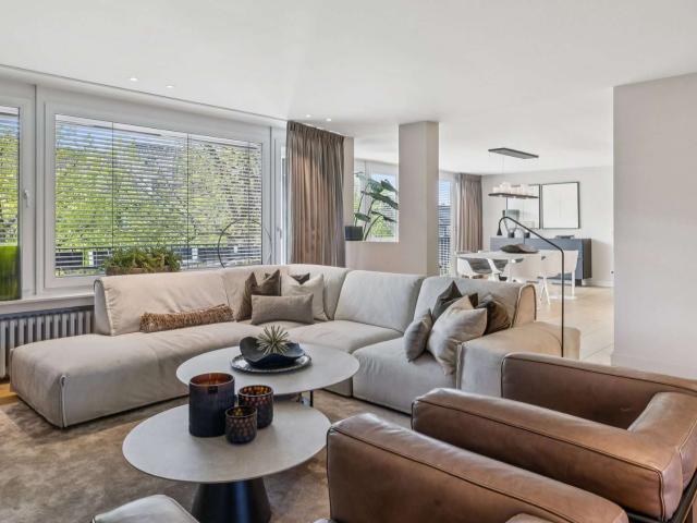Wohnung zum Kaufen in Düsseldorf Oberkassel 1.980.000,00 EUR 238 m²