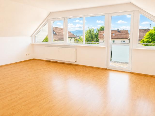 Wohnung zum Kaufen in Emmendingen 295.000,00 EUR 75 m²