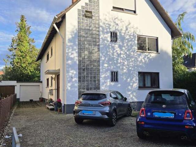 Wohnung zum Kaufen in Edingen Neckarhausen 352.000,00 EUR 107 m²