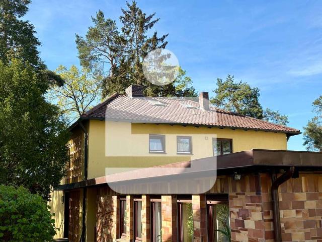 Wohnung zum Kaufen in Erlangen 330.000,00 EUR 92.6 m²