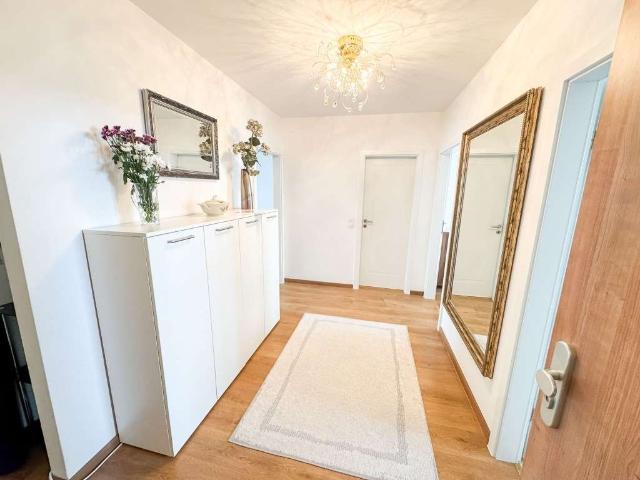 Wohnung zum Kaufen in Eschborn 319.000,00 EUR 79 m²