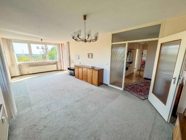 Wohnung zum Kaufen in Eschborn 310.000,00 EUR 90.66 m²