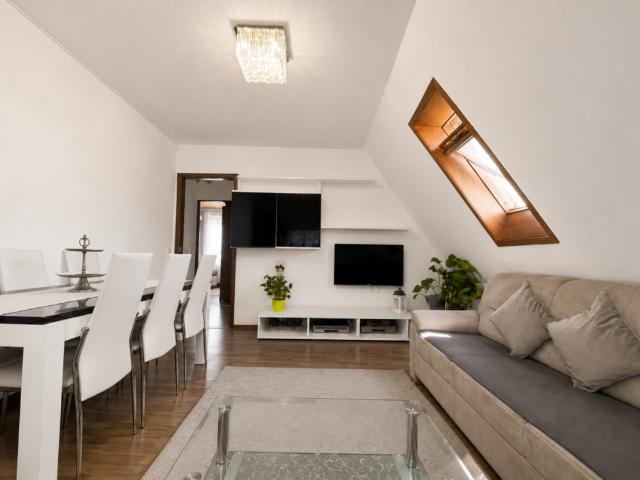 Wohnung zum Kaufen in Esslingen 349.000,00 EUR 81 m²