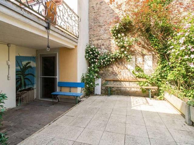 Wohnung zum Kaufen in Frankfurt am Main 299.000,00 EUR 82.05 m²