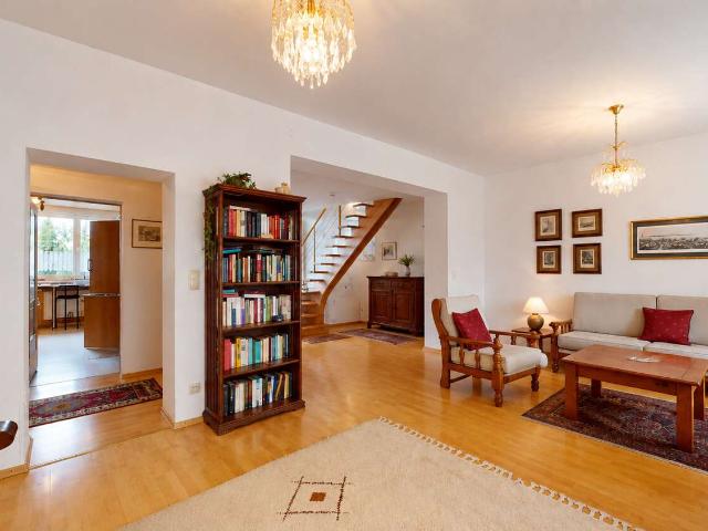 Wohnung zum Kaufen in Frankfurt am Main 810.000,00 EUR 160.43 m²