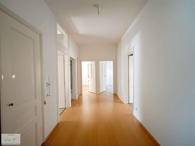 Wohnung zum Kaufen in Frankfurt 295.000,00 EUR 82 m²