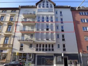 Etagenwohnung kaufen in Kehreinstraße