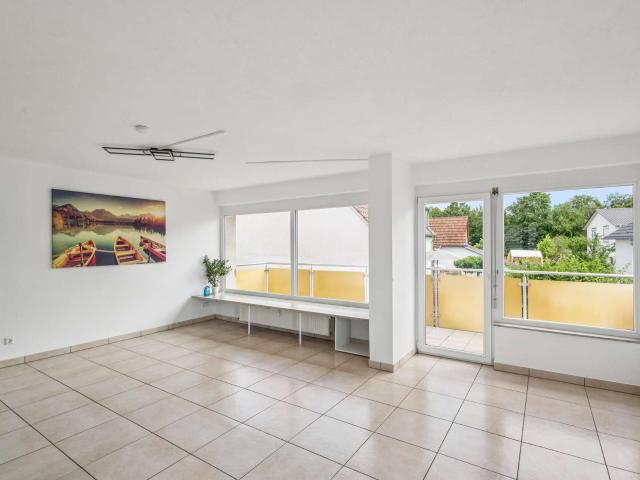 Wohnung zum Kaufen in Freiberg am Neckar 230.000,00 EUR 68 m²
