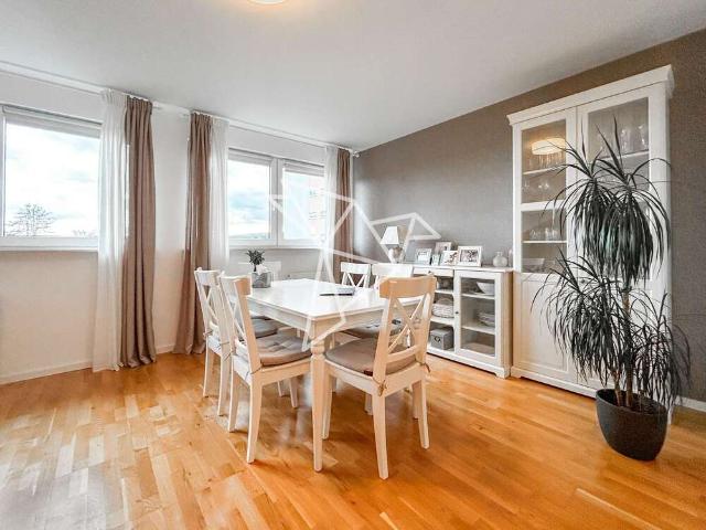 Wohnung zum Kaufen in Friedrichsdorf 294.000,00 EUR 65 m²