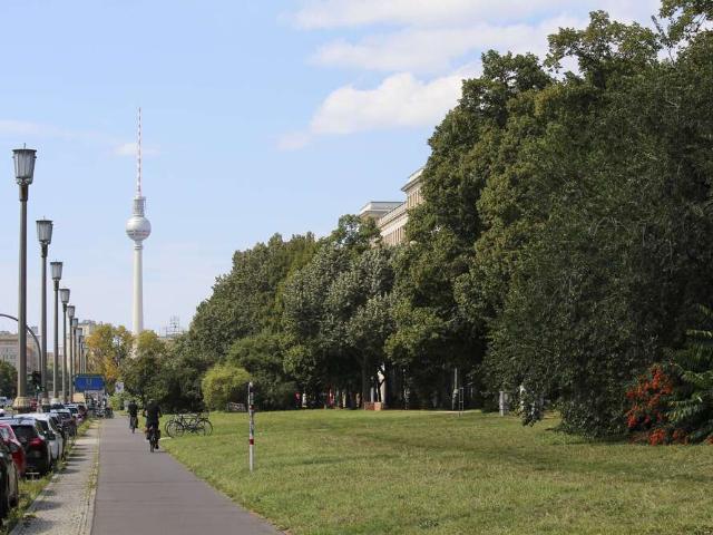 Wohnung zum Kaufen in Friedrichshain 332.000,00 EUR 60.9 m²