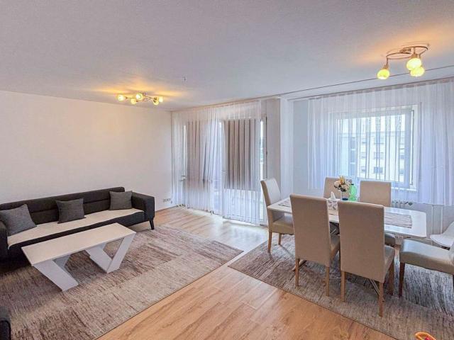 Wohnung zum Kaufen in Fürstenfeldbruck 349.000,00 EUR 63.5 m²