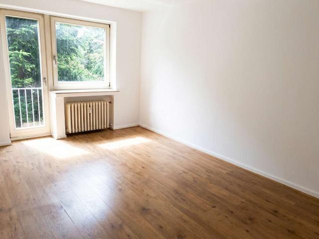 Wohnung zum Kaufen in Köln 300.000,00 EUR 58.24 m²