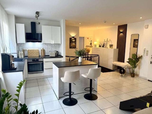 Wohnung zum Kaufen in Köln Porz Wahnheide 374.000,00 EUR 107 m²
