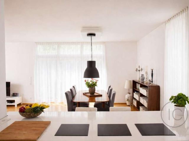 Wohnung zum Kaufen in Köln RathHeumar 1.130.000,00 EUR 206 m²