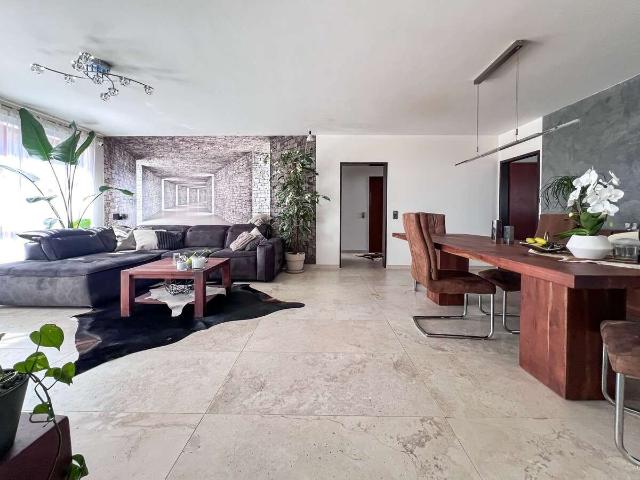 Wohnung zum Kaufen in Köln, Rodenkirchen 607.500,00 EUR 121 m²