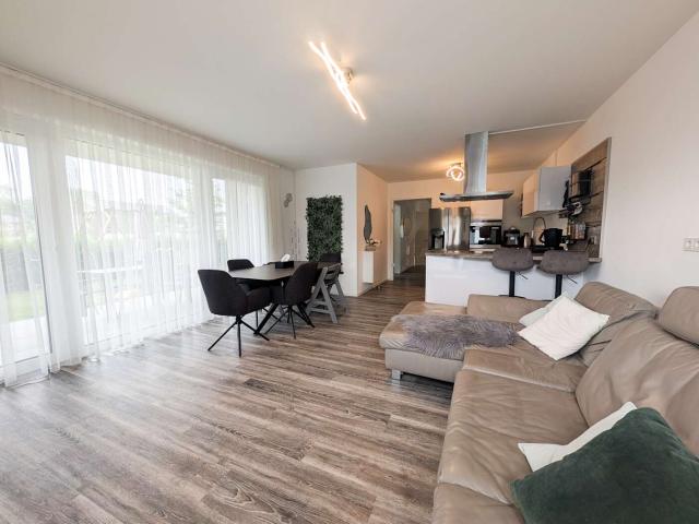 Wohnung zum Kaufen in Kamp Lintfort 376.000,00 EUR 98 m²