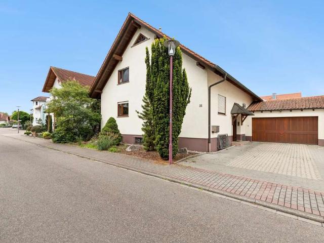 Wohnung zum Kaufen in Karlsdorf Neuthard 339.000,00 EUR 105 m²