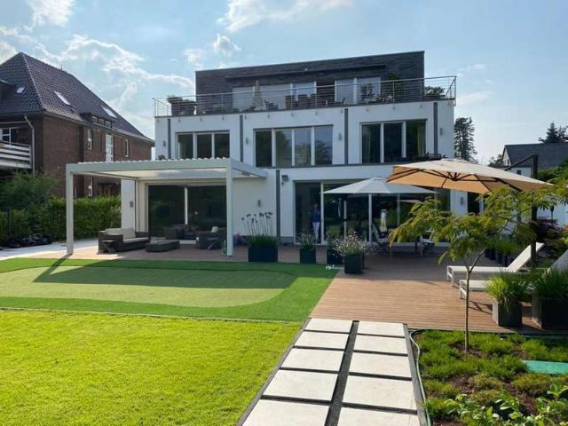 Wohnung zum Kaufen in Krefeld 1.148.000,00 EUR 202 m²