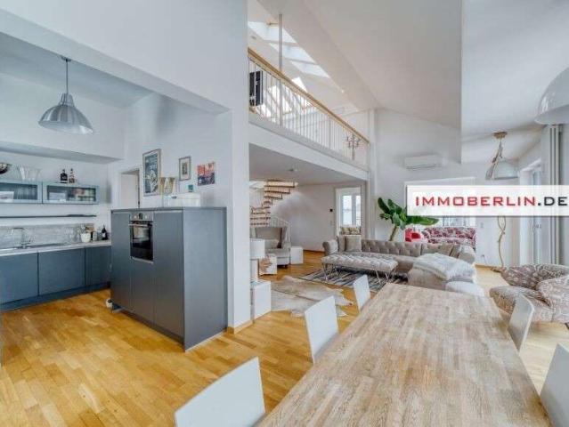 Wohnung zum Kaufen in Kreuzberg 1.990.000,00 EUR 207 m²