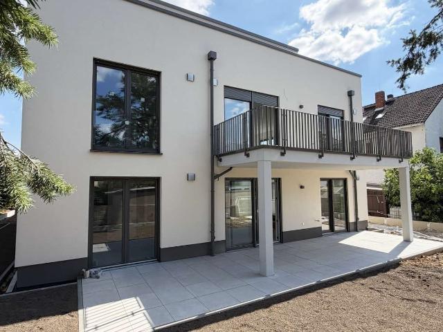 Wohnung zum Kaufen in Kronberg 893.400,00 EUR 121.56 m²