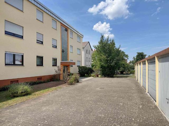 Wohnung zum Kaufen in Hockenheim 300.000,00 EUR 100 m²