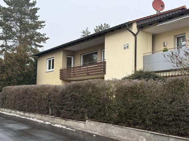 Wohnung zum Kaufen in Höchberg 270.000,00 EUR 95 m²