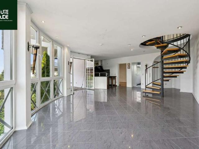 Wohnung zum Kaufen in Höchberg 599.000,00 EUR 133.95 m²