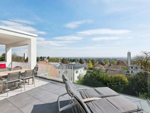Wohnung zum Kaufen in Hofheim am Taunus 1.294.000,00 EUR 177.4 m²