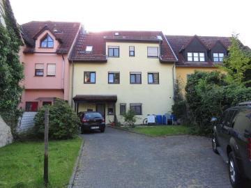 Wohnung zum Kaufen in Hattersheim 270.000,00 EUR 81.41 m²