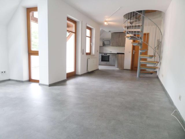 Wohnung zum Kaufen in Hausen 299.000,00 EUR 98 m²