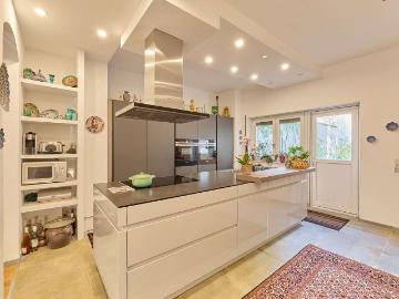 Wohnung zum Kaufen in Heidelberg 1.050.000,00 EUR 182 m²
